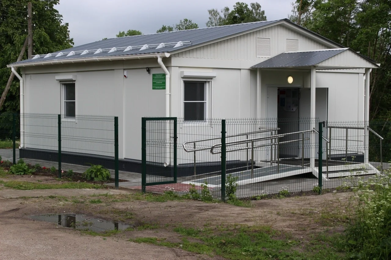 До конца года в регионе установят тридцать пять модульных ФАПов и врачебную амбулаторию