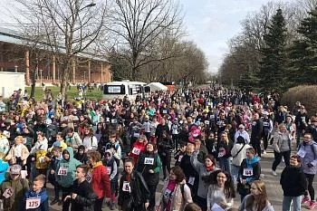 Десять тысяч шагов в Южном парке прошли более тысячи трехсот жителей региона