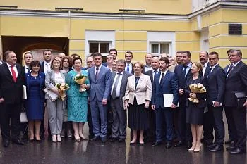 Министр Вероника Скворцова провела встречу с главными врачами соревнований и руководителями органов исполнительной власти субъектов Российской Федерации, отвечавших за медицинское обеспечение мероприятий чемпионата мира по футболу – 2018 Министр Вероника Скворцова провела встречу с главными врачами соревнований и руководителями органов исполнительной власти субъектов Российской Федерации, отвечавших за медицинское обеспечение мероприятий чемпионата мира по футболу – 2018