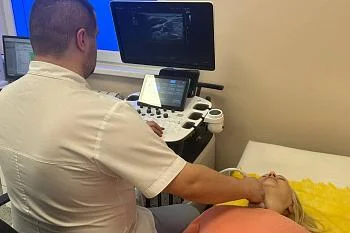 В поликлиниках Городской больницы № 4 обновили аппараты УЗ-диагностики