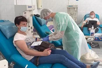 Продолжается работа по пополнению регионального банка донорской крови и ее компонентов