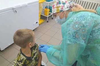 В течение месяца от гриппа привито сто сорок тысяч жителей региона В течение месяца от гриппа привито сто сорок тысяч жителей региона