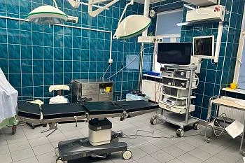 В Областной клинической больнице врачи-хирурги провели операцию по удалению эхинококковой кисты печени размером более девяти сантиметров В Областной клинической больнице врачи-хирурги провели операцию по удалению эхинококковой кисты печени размером более девяти сантиметров